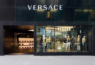 Versace Stores